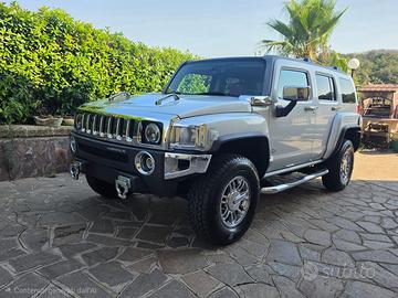 Hummer H3