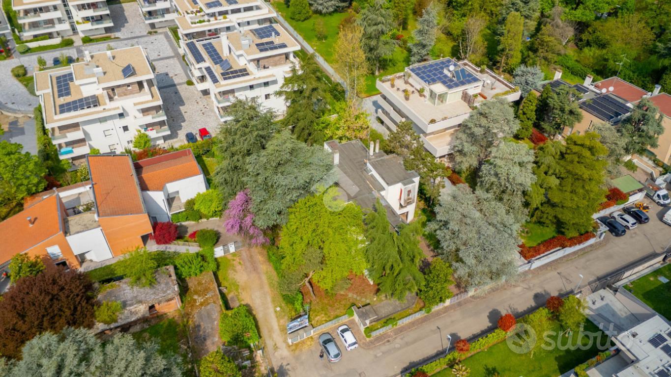 VILLA SINGOLA A MODENA