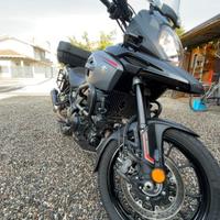 Suzuki V-Strom 1000 adventure
