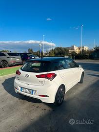 Hyondai I 20