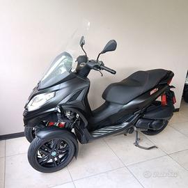 Piaggio MP3 300