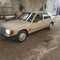 Mercedes 190 Benz