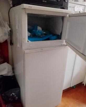 Frigorifero funzionante IGNIS a 10 euro