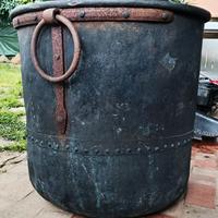 Calderone Antico in Rame Rivettato – 35 kg – 69x69