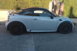 MINI John Cooper Works_ R58 1.6 turbo_211cv