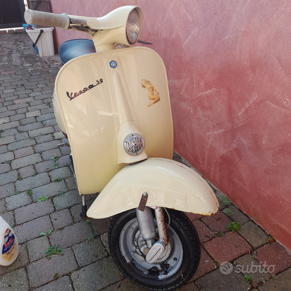 Faro Tondo Vespa 50 L 1968 Vespa 50 Special 1968 Siksorogo Vespa