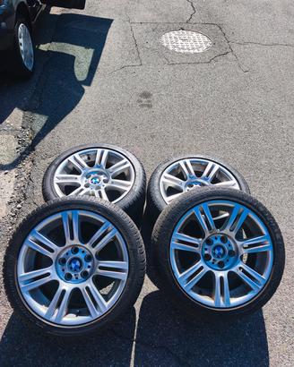 Cerchi per BMW con pneumatici invernali 245/40/17