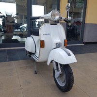 Piaggio vespa p 125 x usata