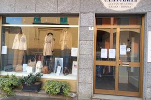 AAFFITTO NEGOZIO / LOCALE COMMERCIALE