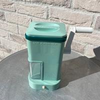 Grattuggia manuale Supernova a manovella