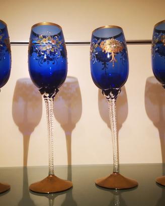 Calici blu cobalto in vetro di Murano soffiato 