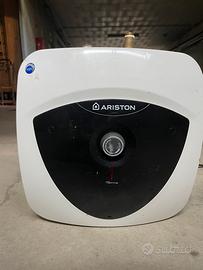 Scaldabagno elettrico Ariston sotto lavello 10lt