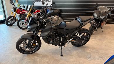 Honda Hornet 750 abs 2025