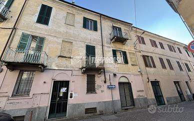 TRILOCALE CON CANTINA