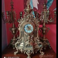 orologio con candelabri