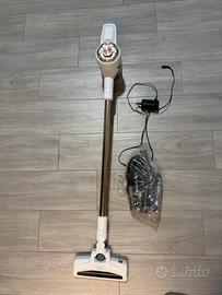 Aspirapolvere 21.6V lithium di De Longhi