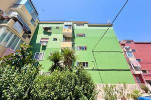 2 LOCALI A BARI
