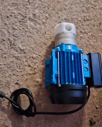 POMPA-PISTOLA UREA-AD BLUE