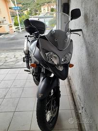 Suzuki V Strom DL 650 - 2015