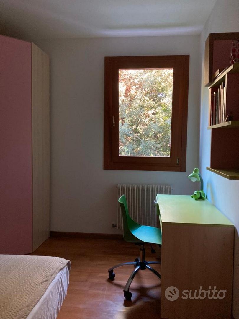 Splendido quadrilocale con cucina nuova - Vista 3