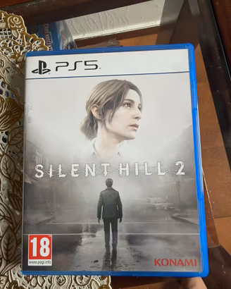Silent hill 2 remake quasi nuovo ps5