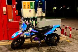 Moto derbi pro 50 2012