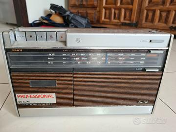 radio PHILIPS radio funziona, da sistemare forse