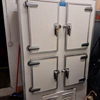 Frigorifero vintage macelleria