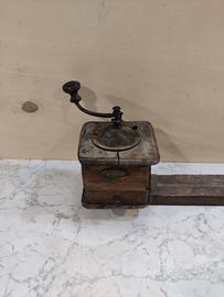 Macinino vintage Made in Italy in legno