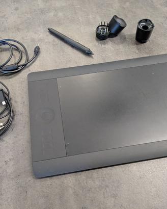 Tavoletta grafica Wacom Intous5 Touch M