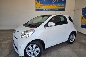 Toyota iQ 1.0 Sol
