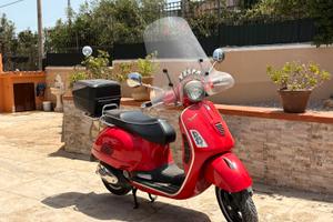 Vespa GTS 300
