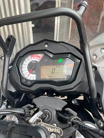 Moto benelli trk   502