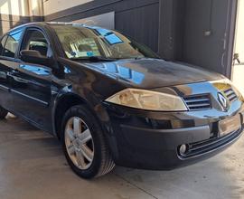 Renault Megane Mégane 1.6 16V 5 porte Luxe Dynamiq