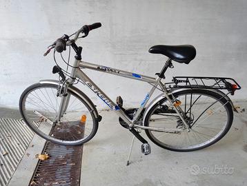 Bicicletta uomo Esperia in alluminio.