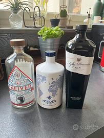 3 bottiglie gin da collezione. Vuote