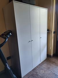 Armadio bianco