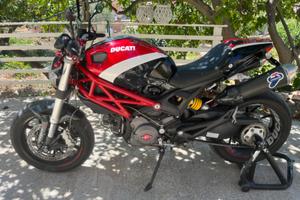 Ducati Monster 796 - 2010