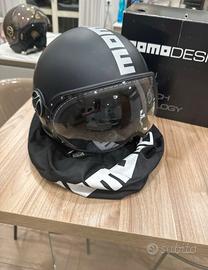 Casco momo design