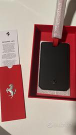 Targhetta valigia Ferrari