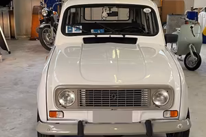 Renault R4