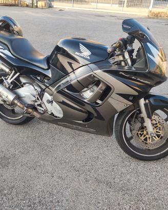 Cbr600f
