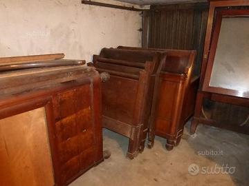 Mobili antichi ANTIQUARIATO 800 scrivania letti