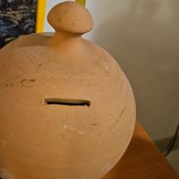 Salvadanio in terracotta 