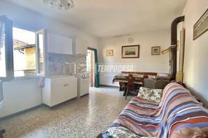 PORZIONE DI CORTE- CENTRO CREMENO