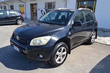 TOYOTA RAV 4 2.2 D-4D 136CV