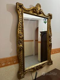 Specchio classico antico da parete