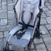 Passeggino Peg-perego con apertura a ombrello