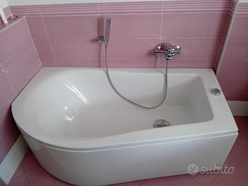 Vasca da bagno in resina