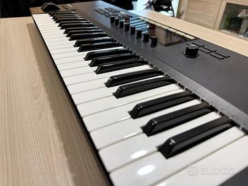 Native instruments Komplete Kontol S49